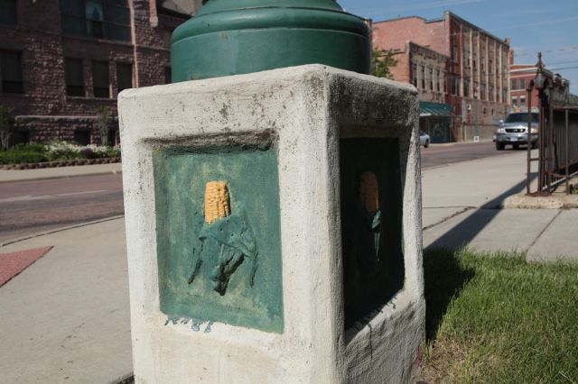 Corn Lamp Post